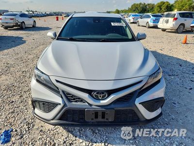 Piąte zdjęcie samochodu w środku: 2022 TOYOTA CAMRY SE VIN:4T1G11AK7NU042825 - miniatura