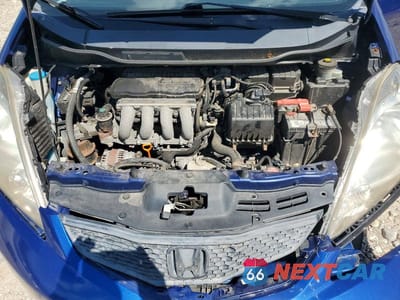 Zdjęcie 11 z 12 samochodu: 2010 HONDA FIT SPORT VIN:JHMGE8H43AS025646 - miniatura