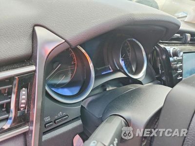Zdjęcie 9 z 12 samochodu: 2020 TOYOTA CAMRY LE VIN:4T1C11AKXLU307703 - miniatura