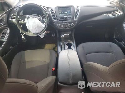 Zdjęcie 8 z 12 samochodu: 2018 CHEVROLET MALIBU LT VIN:1G1ZD5ST9JF139924 - miniatura