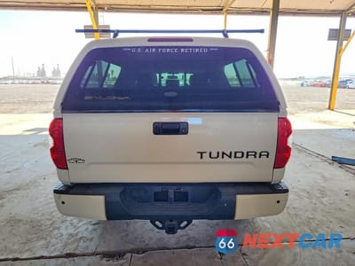 Zdjęcie 6 z 12 samochodu: 2017 TOYOTA TUNDRA SR5 VIN:5TFUW5F12HX673534 - miniatura