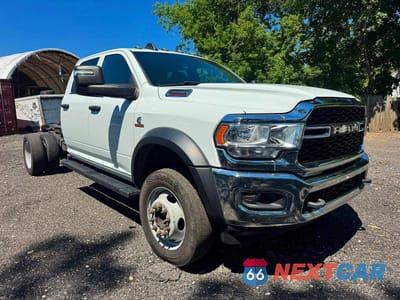 2024 RAM 5500 3C7WRNEL2RG240579 - główne zdjęcie licytacji z USA - miniatura