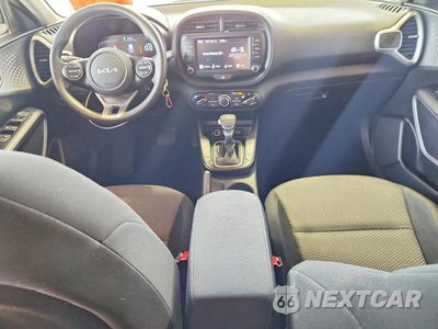 Zdjęcie 8 z 14 samochodu: 2024 KIA SOUL LX VIN:KNDJ23AU0R7235455 - miniatura