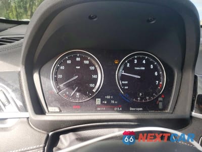 Zdjęcie 9 z 13 samochodu: 2020 BMW X1 XDRIVE28I VIN:WBXJG9C00L5P61475 - miniatura