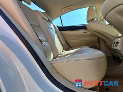 Zdjęcie 10 z 12 samochodu: 2013 LEXUS ES 350 BASE VIN:JTHBK1GG5D2015274 - miniatura