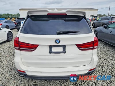 Zdjęcie 6 z 12 samochodu: 2015 BMW X5 SDRIVE35I VIN:5UXKR2C5XF0H38268 - miniatura