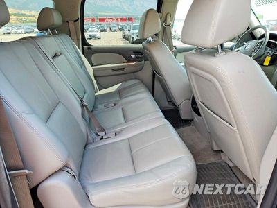 Zdjęcie 10 z 12 samochodu: 2009 GMC YUKON XL K1500 SLT VIN:1GKFK36379R172319 - miniatura
