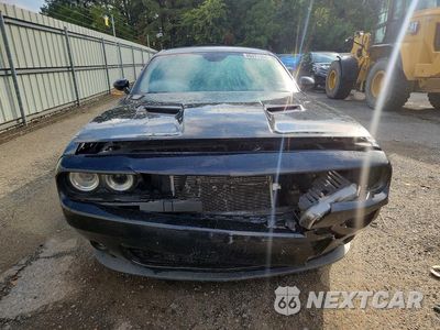 Piąte zdjęcie samochodu w środku: 2021 DODGE CHALLENGER SXT VIN:2C3CDZAG9MH596510 - miniatura