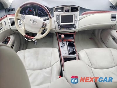 Zdjęcie 8 z 12 samochodu: 2011 TOYOTA AVALON LIMITED VIN:4T1BK3DB1BU406120 - miniatura