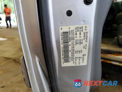 Zdjęcie 12 z 12 samochodu: 2005 DODGE GRAND CARAVAN SXT VIN:2D4GP44L15R389544 - miniatura