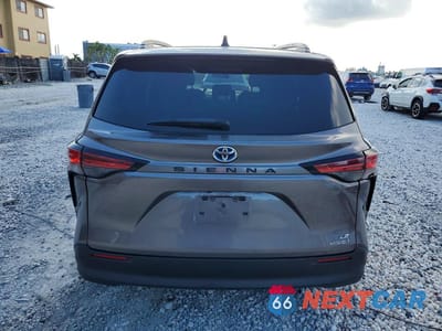 Zdjęcie 6 z 13 samochodu: 2021 TOYOTA SIENNA LE VIN:5TDKRKECXMS073909 - miniatura