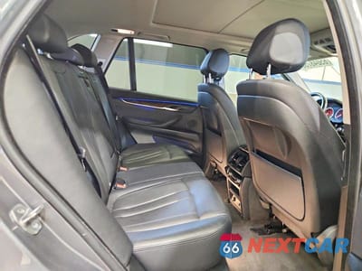 Zdjęcie 11 z 13 samochodu: 2016 BMW X5 XDR40E VIN:5UXKT0C50G0S78381 - miniatura