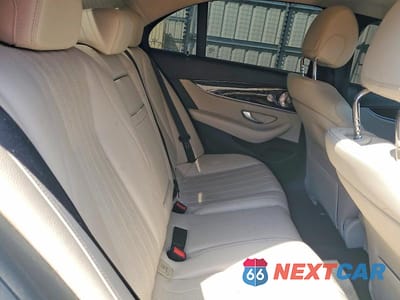 Zdjęcie 10 z 13 samochodu: 2017 MERCEDES-BENZ E 300 VIN:WDDZF4JB4HA098698 - miniatura
