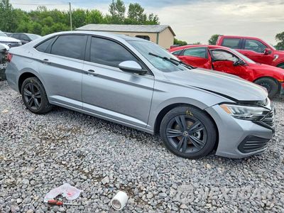 Czwarte zdjęcie samochodu z boku: 2024 VOLKSWAGEN JETTA SE VIN:3VW7M7BU6RM004931 - miniatura