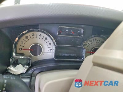 Zdjęcie 9 z 13 samochodu: 2009 FORD EXPEDITION XLT VIN:1FMFU16529LA07479 - miniatura