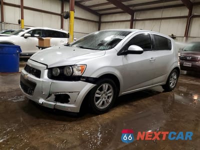 2014 CHEVROLET SONIC LT 1G1JC6SH2E4143476 - główne zdjęcie licytacji z USA - miniatura