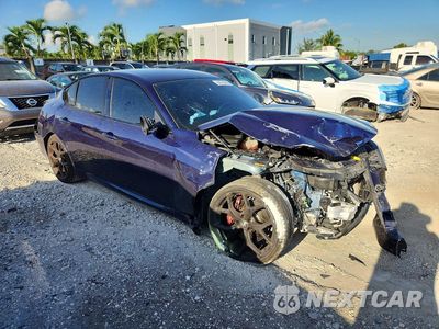 Czwarte zdjęcie samochodu z boku: 2019 ALFA ROMEO GIULIA VIN:ZARFAMANXK7622632 - miniatura