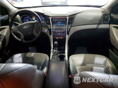 Zdjęcie 8 z 12 samochodu: 2014 HYUNDAI SONATA LIMITED 2.0T VIN:5NPEC4AB4EH849790 - miniatura