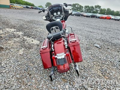 Czwarte zdjęcie samochodu z boku: 2010 HARLEY-DAVIDSON FLHX VIN:1HD1KB410AB655261 - miniatura