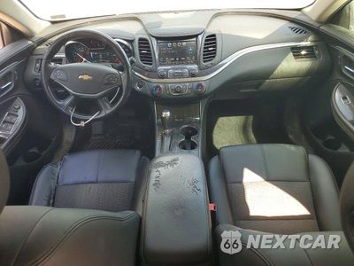 Zdjęcie 8 z 12 samochodu: 2018 CHEVROLET IMPALA LT VIN:2G1105S37J9173829 - miniatura