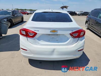 Zdjęcie 6 z 12 samochodu: 2017 CHEVROLET CRUZE LT VIN:1G1BE5SM6H7204174 - miniatura