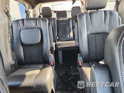 Zdjęcie 10 z 13 samochodu: 2019 DODGE GRAND CARAVAN SXT VIN:2C4RDGCG1KR776482 - miniatura