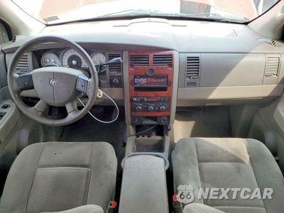 Zdjęcie 8 z 12 samochodu: 2005 DODGE DURANGO SLT VIN:1D8HB48N35F568396 - miniatura