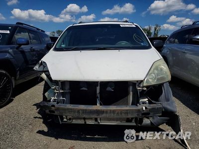 Piąte zdjęcie samochodu w środku: 2005 TOYOTA SIENNA LE 7 PASSENGER VIN:5TDZA23CX5S321876 - miniatura