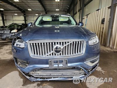 Piąte zdjęcie samochodu w środku: 2022 VOLVO XC90 T8 RECHARGE INSCRIPTION EXPRES VIN:YV4H600Z2N1832079 - miniatura