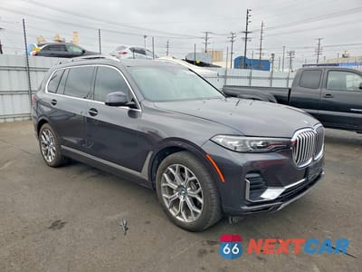 Czwarte zdjęcie samochodu z boku: 2019 BMW X7 XDRIVE40I VIN:5UXCW2C51KL089916 - miniatura