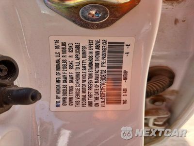 Zdjęcie 12 z 12 samochodu: 2016 HONDA CIVIC EXL VIN:19XFC1F77GE039732 - miniatura