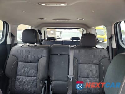 Zdjęcie 10 z 13 samochodu: 2023 GMC ACADIA SLE VIN:1GKKNKL46PZ219365 - miniatura