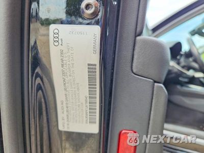 Zdjęcie 12 z 12 samochodu: 2018 AUDI A4 PREMIUM VIN:WAUKMAF41JA156540 - miniatura