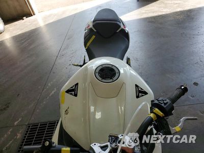 Piąte zdjęcie samochodu w środku: 2024 TRIUMPH MOTORCYCLE STREET TRIPLE 765 R VIN:SMTA604S6RTBK6328 - miniatura