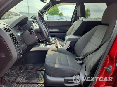 Zdjęcie 7 z 13 samochodu: 2012 FORD ESCAPE XLT VIN:1FMCU9DG3CKB91785 - miniatura
