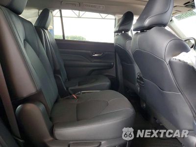 Zdjęcie 10 z 12 samochodu: 2024 TOYOTA GRAND HIGHLANDER LIMITED VIN:5TDAAAA51RS006207 - miniatura