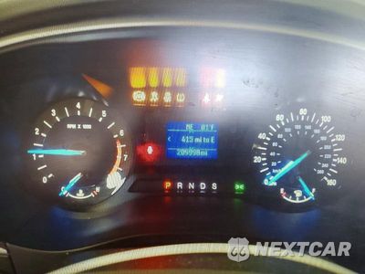 Zdjęcie 9 z 12 samochodu: 2016 FORD FUSION S VIN:3FA6P0G79GR172567 - miniatura