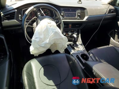 Zdjęcie 8 z 12 samochodu: 2019 VOLKSWAGEN JETTA S VIN:3VWC57BU1KM029267 - miniatura