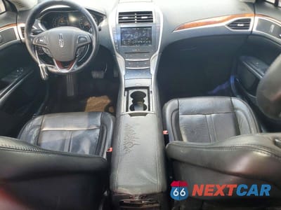 Zdjęcie 8 z 12 samochodu: 2015 LINCOLN MKZ VIN:3LN6L2J94FR617707 - miniatura