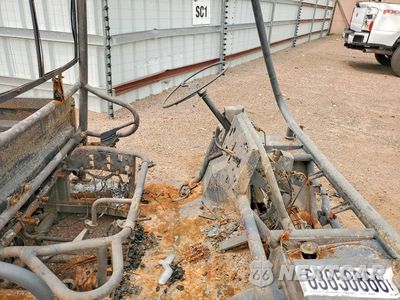 Piąte zdjęcie samochodu w środku: 2000 KAWASAKI MULE 2510 UTILITY VEHICLE VIN:JK1AFCA19YB530537 - miniatura