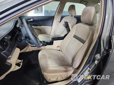 Zdjęcie 7 z 13 samochodu: 2014 TOYOTA CAMRY LE VIN:4T1BF1FK2EU861262 - miniatura