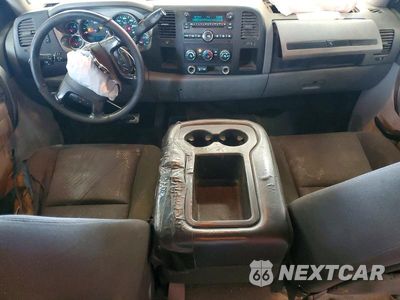 Zdjęcie 8 z 12 samochodu: 2012 GMC SIERRA K2500 HEAVY DUTY VIN:1GT12ZC89CF165387 - miniatura