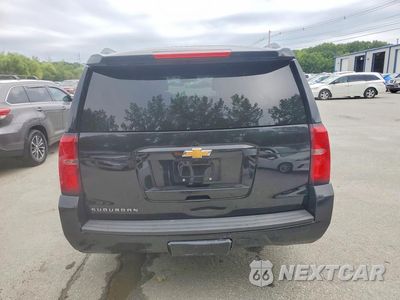 Zdjęcie 6 z 13 samochodu: 2017 CHEVROLET SUBURBAN K1500 LT VIN:1GNSKHKC6HR308121 - miniatura