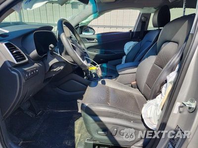 Zdjęcie 7 z 14 samochodu: 2020 HYUNDAI TUCSON ULTIMATE VIN:KM8J33AL3LU196045 - miniatura