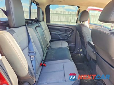 Zdjęcie 10 z 12 samochodu: 2017 NISSAN TITAN S VIN:1N6AA1EJ2HN510709 - miniatura