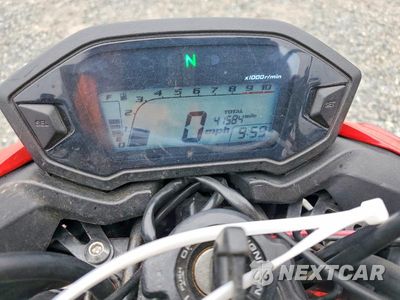 Zdjęcie 7 z 9 samochodu: 2017 HONDA CB500 F VIN:MLHPC4510H5400005 - miniatura