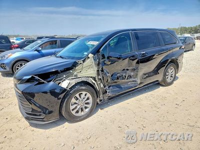 2022 TOYOTA SIENNA LE 5TDKRKEC8NS129072 - główne zdjęcie licytacji z USA - miniatura