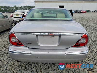 Zdjęcie 6 z 12 samochodu: 2006 JAGUAR XJ8 VIN:SAJWA71B36SH02055 - miniatura