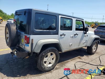 Trzecie zdjęcie samochodu z tyłu: 2011 JEEP WRANGLER UNLIMITED SPORT VIN:1J4BA3H18BL604282 - miniatura