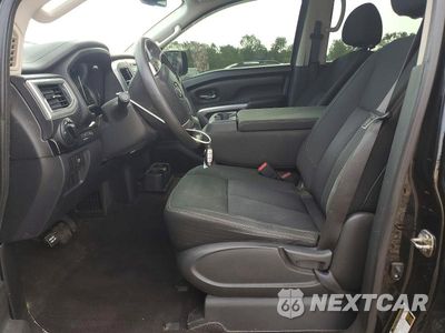 Zdjęcie 7 z 12 samochodu: 2017 NISSAN TITAN S VIN:1N6AA1EJ6HN524693 - miniatura